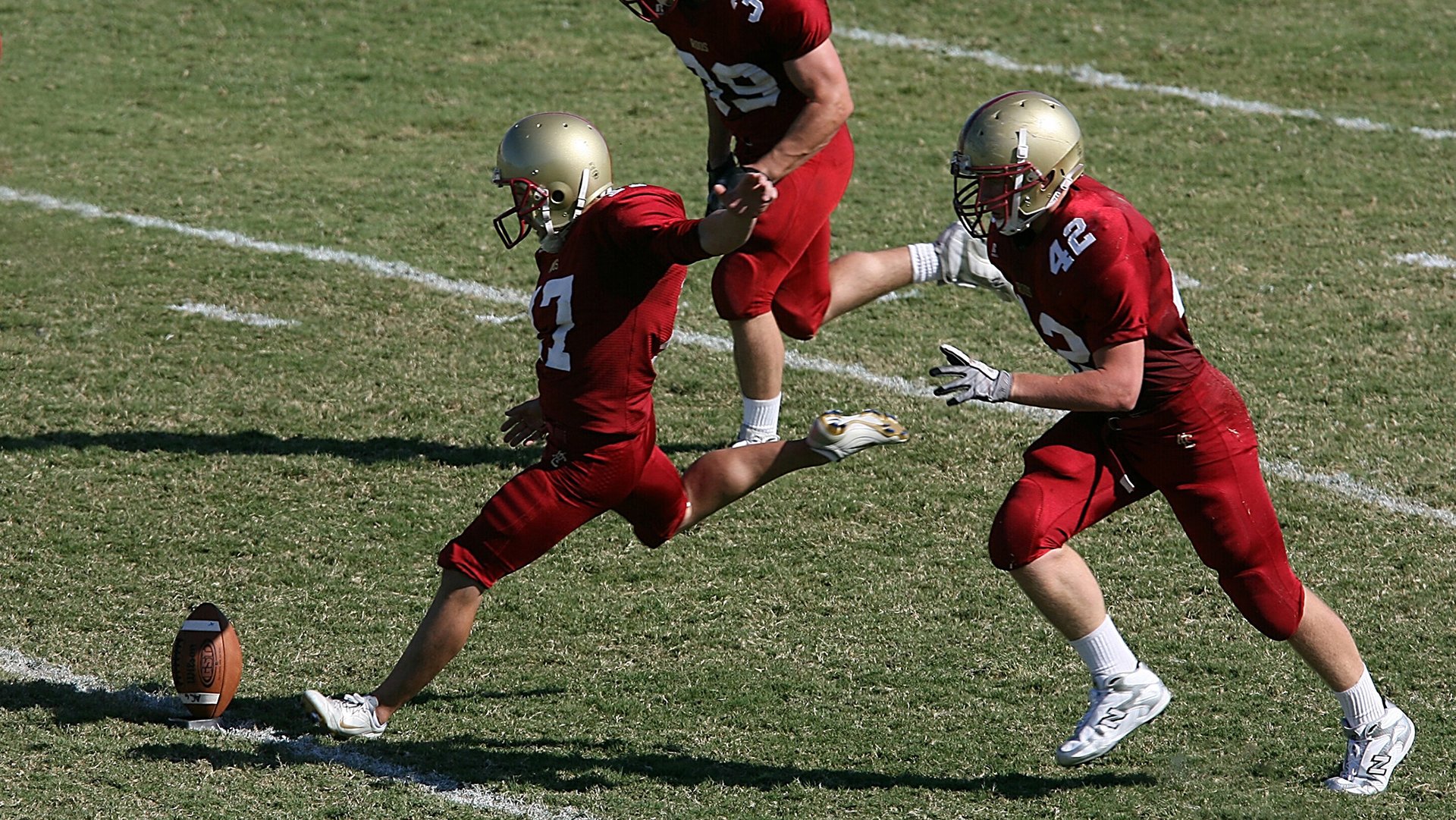 牙买加硬仗取胜日本，努涅斯成为关键先生