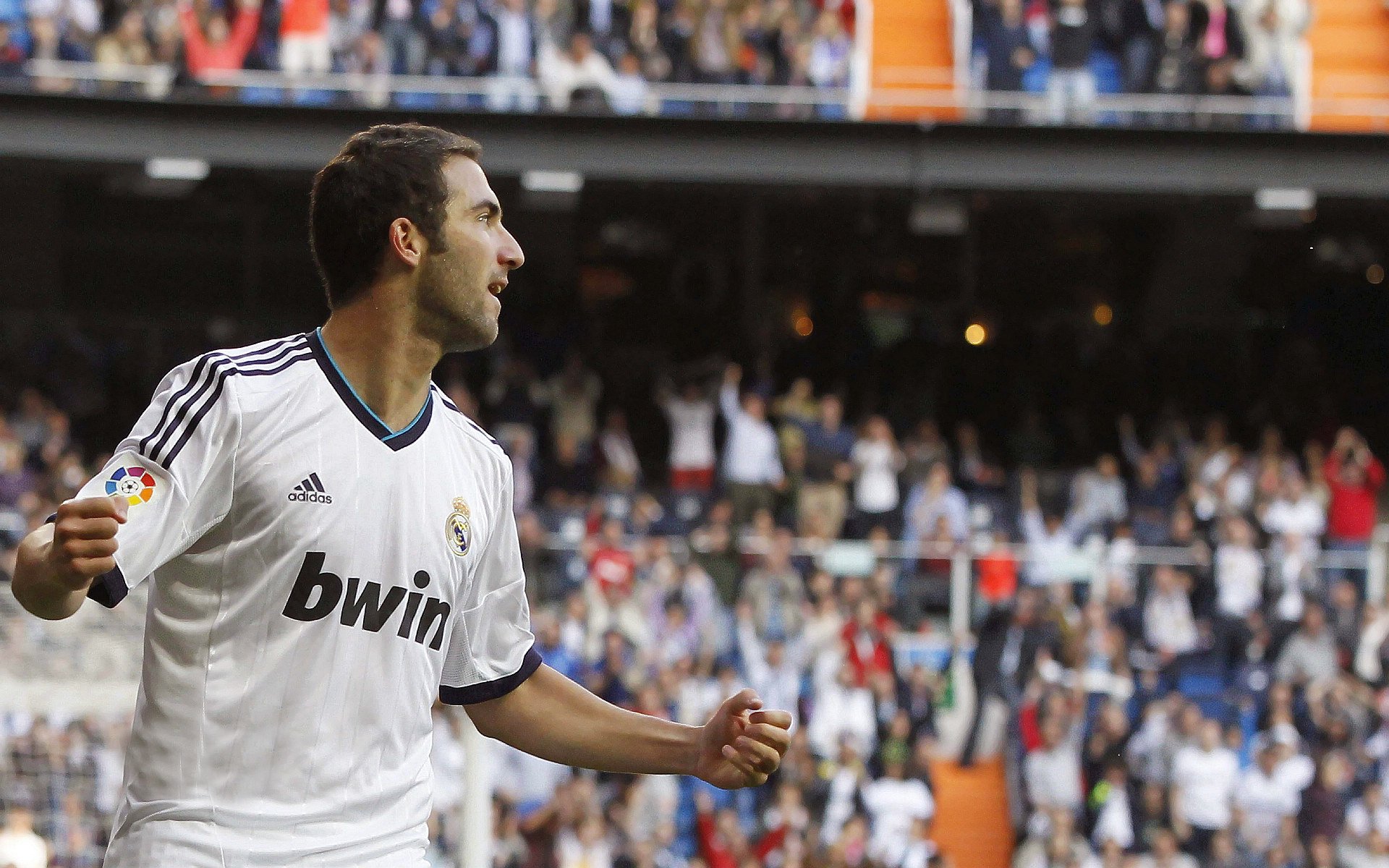 富安健洋，亚特兰大对阵葡萄牙一役的隐形掌控者